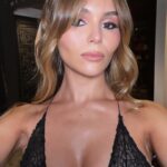 Olivia Giannulli Instagram - you gotta go all out for a night w @ysl