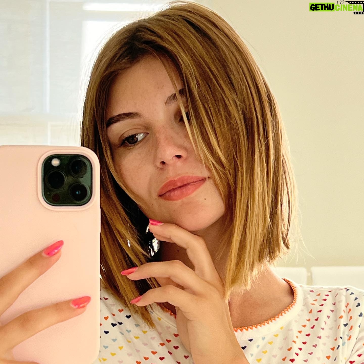 Olivia Giannulli - 3 Likes - a very good morning 💇🏽♀️ @leejrjensen