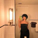 Olivia Giannulli Instagram - the best I’ve got for an outfit pic