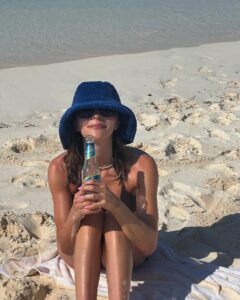 Olivia Giannulli Instagram - summer fan and advocate