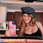 Olivia Giannulli Instagram - 👽 new youtube video today