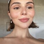 Olivia Giannulli Instagram - new YouTube video ✨🧼