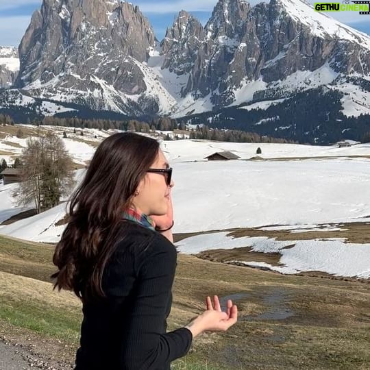 Olivia Jensen Instagram - Pinch me moment! Is this real 😍 Akhirnya kesampaian ke Dolomites World Unesco Heritage 🏔 Hadiah bday terindahhh 🏔💕 @sabjensen Thankyou for making this happened @bintangby