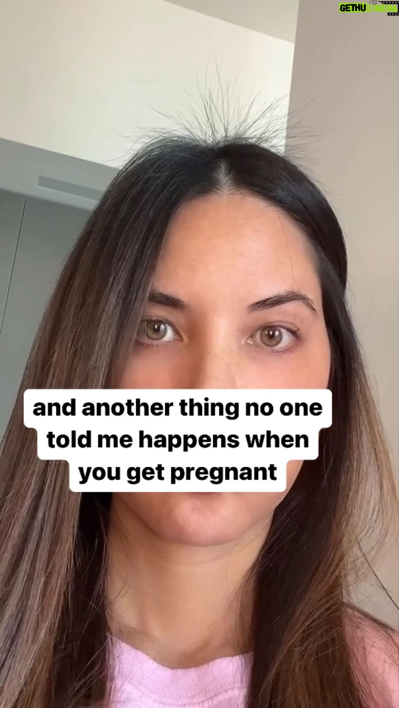 Olivia Munn - 111.2K Likes - so much hair loss that when it grows back you look like a rooster 🐓