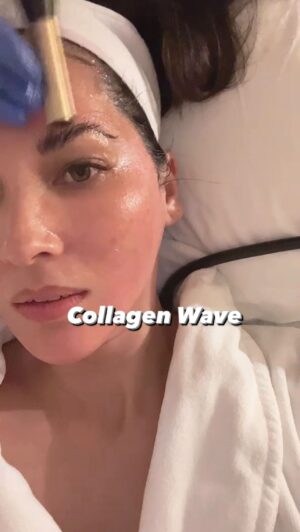 Olivia Munn Instagram - Couldn’t visit London without getting a collagen wave from the best @nilamholmes. Love you Nilam ❣️ Thank you for tightening up this mama’s skin 🫶🏻
