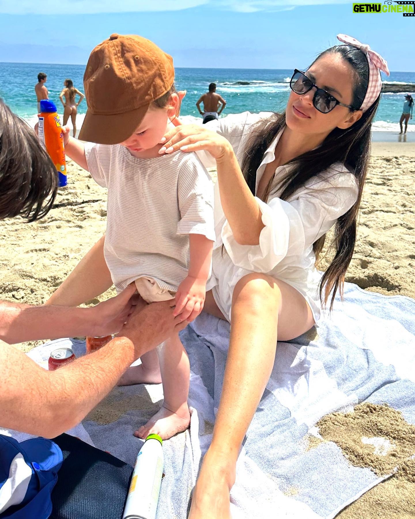 Olivia Munn Instagram - It takes two adults to put sunscreen on one toddler. And we didn’t even do a good job.