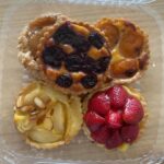 Olivia Munn Instagram - tiny pies cylinders when the sweetest friend @rachelantonoff comes to visit 🥧 (🔈sound on for last pic)