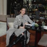 Olivia Palermo Instagram - Thank you @parkhyattparis for another wonderful stay - it was so nice to be able to enjoy the property and impeccable service outside of the craze of fashion week ☕️🥐🇫🇷💗 📷 (1,3,5,6,8): @nikagunchak