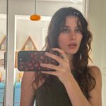 Olivia Rouyre Instagram - one lovely morning 🧩🧚🪻🕊️ @marcjacobs @marcjacobsfragrances