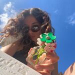 Olivia Rouyre Instagram - one lovely morning 🧩🧚🪻🕊️ @marcjacobs @marcjacobsfragrances