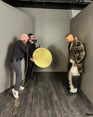 Omari Hardwick Instagram - Til my wings finally flap
Til my broken vinyls scratch 
Til the records we broke
someday get matched by only what God’s got left in our batch
Til the roster is finally filled with only the players who can make the catch…
I seen things even the wildest dogs wouldn’t dare fetch
I’ve seen kings leaving 
the vilest writing on the wall til the paint left
& worst of all..i’ve seen dreams sliding til they fall & now they can’t seem to hatch
i am poet 
born to react
but paid to act
And was trained to change the train of thought you got perhaps…before your peace of mind became too much pain to stay on track…
To Live
To Die
But to remain in tact…whether yellow, red, brown, white or black…to come back & LIVE again.
#ToLiveAndDieAndLive …a special film made by a special team in a special city (The D)
🎥 🎬
*
Thank you @sundanceorg @vulture @apnews @latimes @nymag @gettyimages @imdb for lending more grace & stage to our story! Always humbled to do my pART.
*
Thank you @clay_visions @sansgene @clearweatherbrand & @zana_specdet for the superhero fits💪🏾
*
Thank you my bro @jordanclarksons & your @utahjazz for the game time fun to cap off a righteous #Sundance2023
🦅☀️🦅☀️🦅☀️🦅