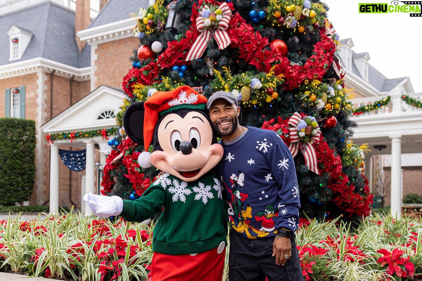 Omari Hardwick Instagram - Humbled to have gotten my Mickey on with sweater & all…last week for a big surprise for our Super Nova’s 10th birthday! 🎂 The tribe & i had a quite needed & fun visit to Disney World! Thank you… @DisneyParks @WaltDisneyWorld #WaltDisneyWorld … for showing the respect & love! ⭐️ Photo taken by Courtney Kiefer in front of the Christmas tree at the American Adventure Pavilion…at EPCOT.