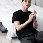 Ong Seong-wu Instagram - #광고 #멜린앤게츠 #malinandgoetz #elle