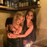 Oriana Marzoli Instagram - Happy birthday to me* 👸🏼🎀 recap de estos días celebrando mi cumple en Milán y en Madrid con la gente que más quiero 🫶🏻 muchísimas gracias por el cariño, por estar siempre cuando lo necesito y también muchas gracias a todos los que me habéis felicitado y por todos los regalitos que me habéis enviado y que me han encantado! 💞