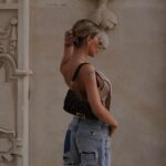 Oriana Marzoli Instagram - In love with this outfit 🦋✨ @sheinofficial @shein_spain Search ID: 21498863 skc: sz2308106663175032 código descuento: Q2ORIANA #SHEINforAll #saveinstyle #loveshein #ad #emoji #trendsetter #SHEINforAll #advertisement #Brand ambassador 🔎Busca【Z3757】 en SHEIN para conocer los outfits que más se llevan esta temporada🤩✨ ¡No olvides usar mi código【Q2ORIANA】 para obtener un 【15% OFF】 adicional al finalizar la compra! ❤️
