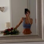 Oriana Marzoli Instagram - Non sono stati giorni facili ma “after a storm comes a calm” ⛈️🌪️☀️🌈🌷🌻🍀