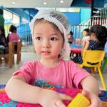 Ornjira Lamwilai Instagram - เอ็นดูไม่ไหว สุดที่รักของหม่ามี๊ @loveleia.lee 🩷