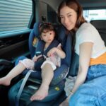 Ornjira Lamwilai Instagram - ไปเที่ยวกันค่าาา พา Leia นั่งคาร์ซีทคันใหม่ ผ้านุ่มมากก หลับสบายทั้งทางเลย mommy luv uuu so muchhh #alfi #alfibaby #คาร์ซีทalfi #คาร์ซีท