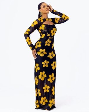 Osas Ighodaro Instagram - 💐 Some of my favorite looks from @zephansandco x @officialosas FEEL GOOD Collection 2024 … a lot of pieces already sold out!! Get your pieces at www.ZephansandCo.com 💐

👗 - @zephansandco
🪄 - @duchesskiki 
📸 - @ryanonifoto_
💄 - @lokengoo
💇🏾‍♀️ - @proteantresses
💎 - @ritzadornments 
🎥 - @packshot.ng

#zephansandco #fashion #NigerianFashion #WorldWide #shipworldwide #blessed #GodisGood 💖💚💙💜🧡