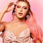 Pabllo Vittar Instagram – #BATIDAOTROPICAL2 🦩 link na bio
