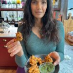 Padma Lakshmi Instagram - Who else craves pakoras when it rains??
