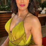 Padma Lakshmi Instagram - A chartreuse dream 💚 💄: @bobscott200 💇🏽‍♀️: @officialdanilohair 👗: @marchesafashion 👠: @jasonrembert