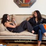 Padma Lakshmi Instagram - #LittleHands weighs in on what she thinks you might not know about me 🤨