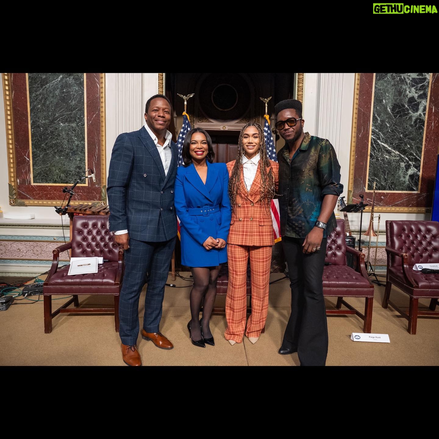 Paige Hurd Instagram - Blessed to have been chosen to participate in the first ever Afro-Latino Heritage Celebration at the White House. It was empowering to be able to represent Afro-Latina women in Hollywood discussing disparities and solutions & celebrate the Afro-Latino identity with all that attended. 🖤🇵🇷