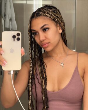 Paige Hurd Instagram - post nap selfies, 
third slide for the win.