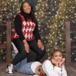 Paige Hurd Instagram - everyone else was busy with their lovers & kids for the holiday…So you get me and mori Merry Christmas from the last single childless ho ho ho’s of the family 🎄🎄🎄 #sike #aintnohojustsingle
