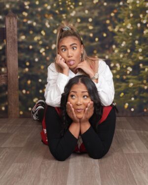 Paige Hurd Instagram - everyone else was busy with their lovers & kids for the holiday…So you get me and mori 
Merry Christmas from the last single childless ho ho ho’s of the family 
🎄🎄🎄

#sike #aintnohojustsingle