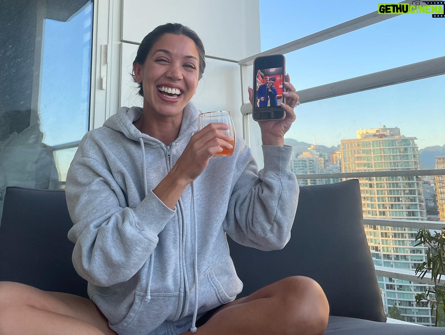 Paige Spara Instagram - My happy places 🕊🥺