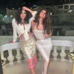 Paige Spara Instagram - Honeymooners 🥂 (outfit inspo by my one and only @inbarlavi ✨) thank you @berrandpartners for the beautiful necklace ❤️