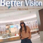 Pakkaramai Potranan Instagram - มาเลือกซื้อแว่นกันแดดที่ @bettervisionprestige ในเครือหอแว่นค่ะ สถานที่สวยกว้างขวาง (ถ่ายรูปสวยมาก) พนักงานใส่ใจบริการดีสุดๆ ไว้มาใหม่นะคะ 🤩🤩 📌เชิญมาสัมผัสประสบการณ์ศูนย์ดูแลดวงตาสุด Luxury กับทีมผู้เชี่ยวชาญแบบตองได้ที่ Bettter Vision Prestige ศูนย์การค้า Erawan Bangkok ชั้น 4 เปิดบริการทุกวัน: 10.00-20.00 สอบถามและจองคิวล่วงหน้าได้ที่ Line: @btvprestige Tel: 063-851-8322 #BetterVisionPrestige #BVAX