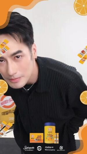 Pakorn Chatborirak Instagram - ขอบคุณทาง @vitadailystick_th มากๆนะครับ ที่มาร่วมสนับสนุนแฟนมีตในครั้งนี้ ส่วนใครอยากเติมmultivitaminให้ร่างกายง่ายๆ อร่อยๆ เป็นผงเทเข้าปากได้เลย ต้องไปจัดจ้า 🤗🤗😍😍🧡🧡

@vitadailystick_th
