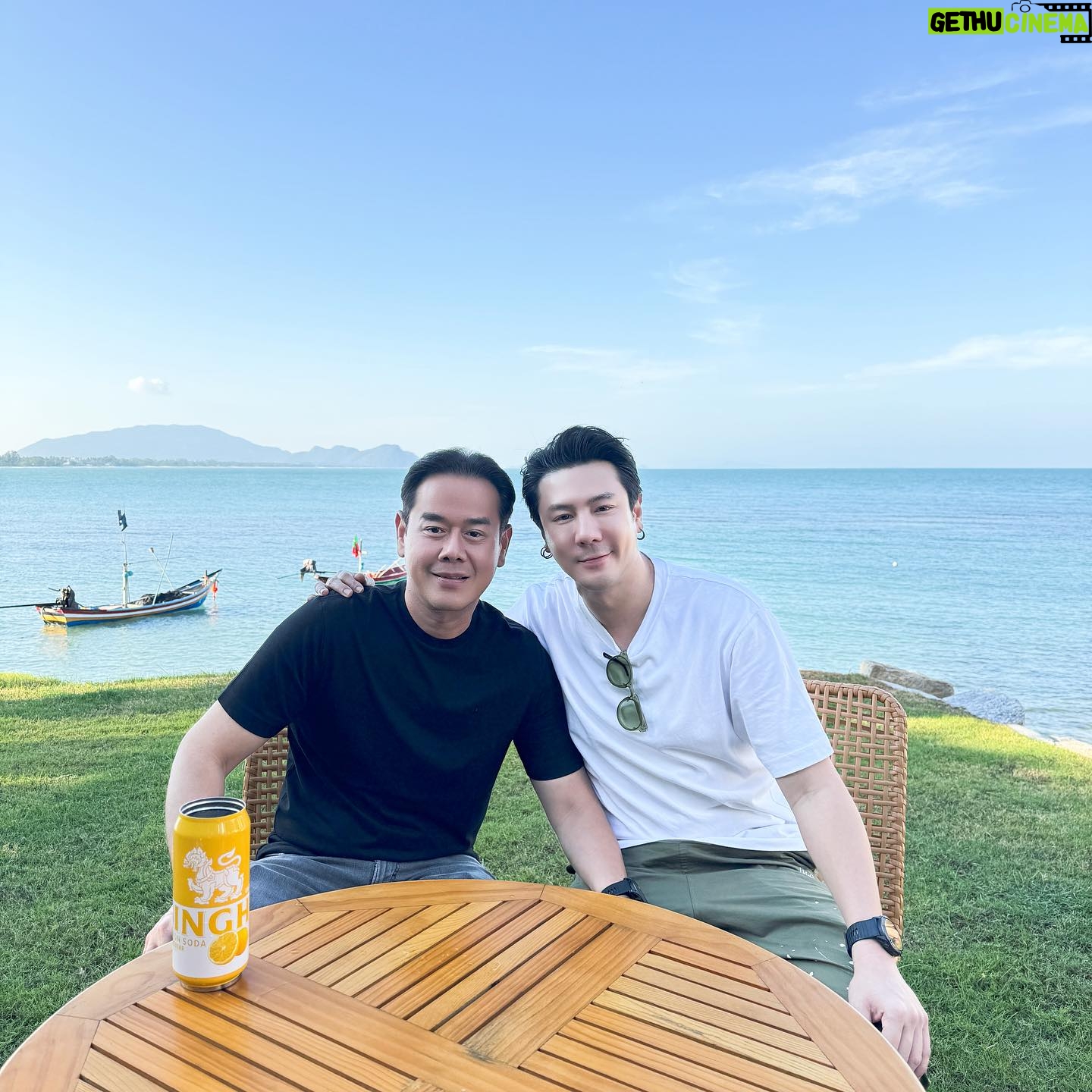 Pakorn Lam Instagram - มาถ่ายรายการกับพี่ชายที่เคารพรัก @pegliyah ติดตามชมรายการ คนละเป๊ก Ep. ผมกับพี่เป๊กได้เร็วๆนี้ครับ