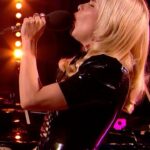 Paloma Faith Instagram – You can view my performance of Sweatpants over on @bbcradio2’s YouTube channel for #PianoRoom 💗

Hair @eamonnhughes
Makeup @lanslondon
Wearing @atsukokudolatex 
Glasses by @lindafarrow 
Styling by @rachelbakewell 
Assistant styling @tashia.suleyman