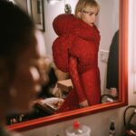 Paloma Faith Instagram – Red to give the boys dread 👹

Thank you so much for having me @sethmeyers @latenightseth !

Pics by @ryanmuir 
Makeup by @maudlaceppe 
Hair by @bradleyirion 
Styling by @rachelbakewell 
Styling assistant @tashia.suleyman 
Wearing @bad_binch_tongtong
Shoes @casadeiofficial