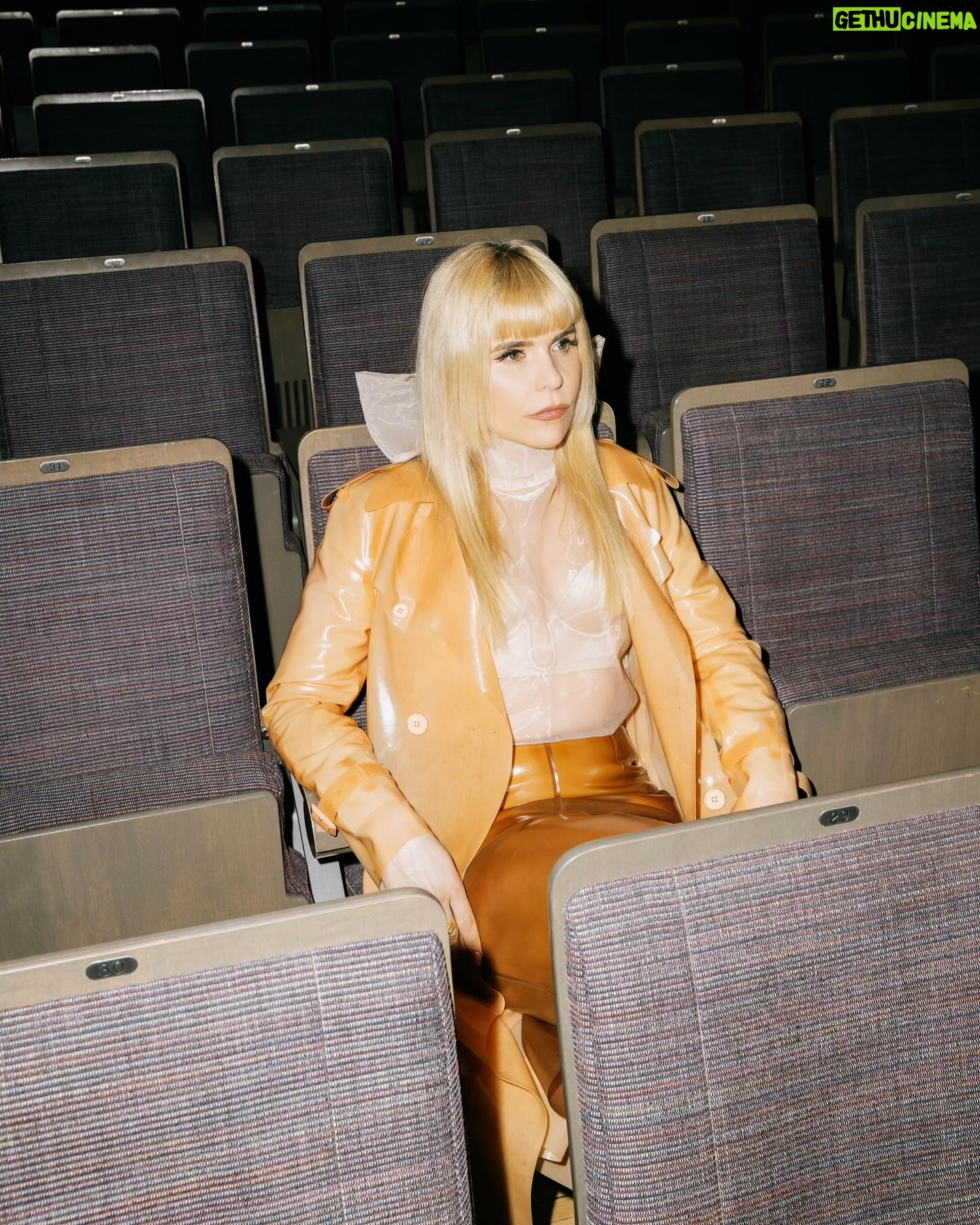 Paloma Faith Instagram - Manchester night one uplifting , joyous and life affirming thank you all for being the longest standing relationship I’ve ever had romantically …. I love you all Pics by @elljmorgan Hair by @eamonnhughes Wearing @burberry @atsukokudolatex @maisonalaia @jamemme