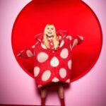 Paloma Faith Instagram - Enjoy your easter eggs but first give me attention ! Photos by @nickyjohnston Hair by @louisbyrneiciaiw Makeup by @lanslondon Styling by @rachelbakewell Styling assistant @tashia.suleyman Wearing @Emilylondonheadwear, @marni, & @shushu_tong
