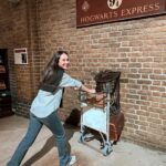 Pamela Bowie Instagram - Short trip to Hogwarts 🏰🪄✨