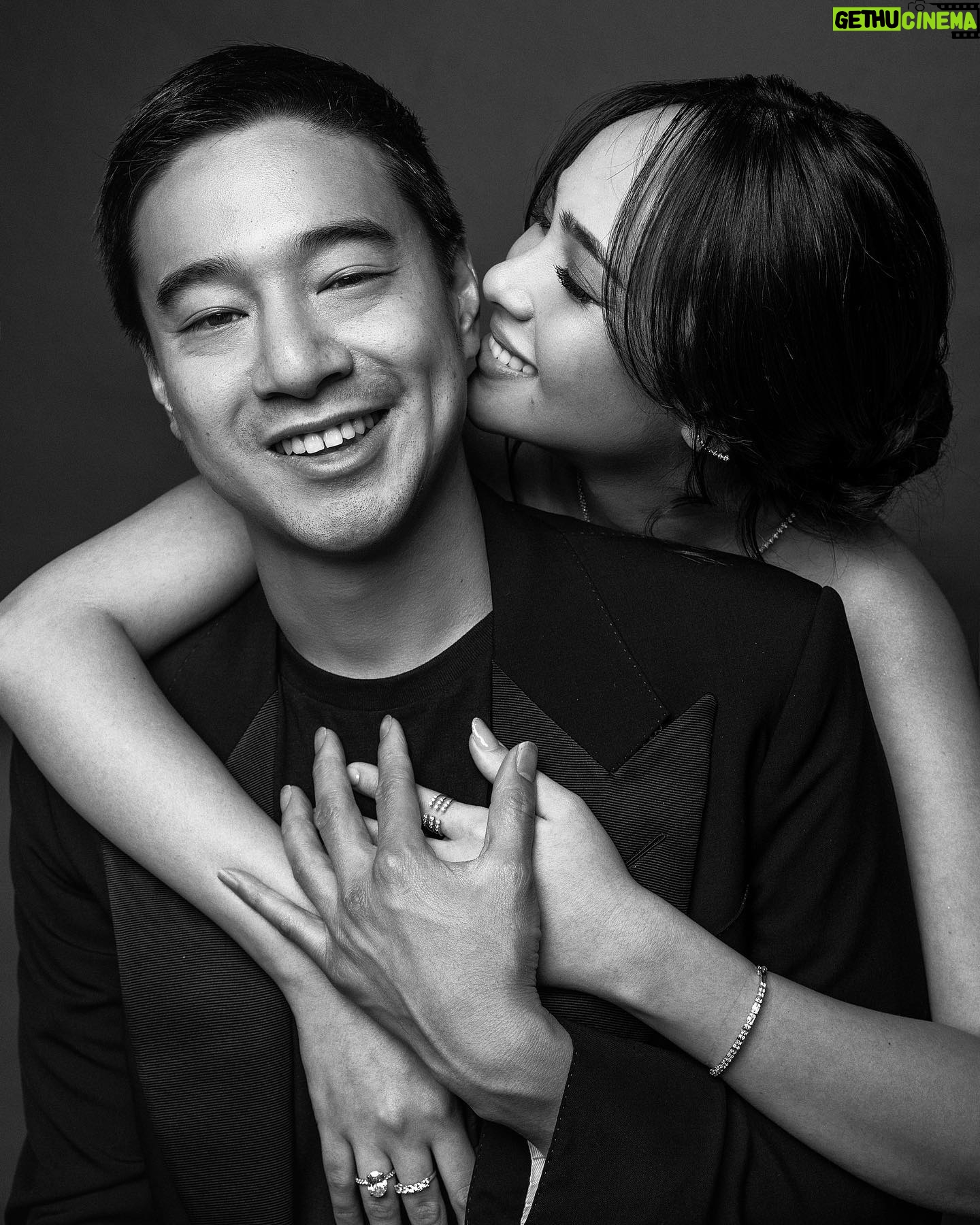 Pamela Bowie - 27.3K Likes - I've loved you three summers now Honey, but I want 'em all 🤍
Styled by @astecat
Photo by @hakimsatriyo
MUA by @winnieneuman
Hairstylist by @thereal.ekahair
Dress by @monotofficial
Tux by @tomford
Jewelry by @franknco_id