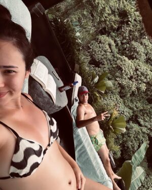 Pamela Bowie Instagram - 👶🏻🌙🌴