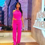 Pamela David Instagram - #lookazo 💣💣💣 @nantolin 💣💣💣💣 @desayunook #milook #lookazo #tendencia #moda #makeup #pelo @nacha_gama #asesoramiendodeimagen #style @maiteirazu