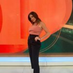Pamela David Instagram – Ahí vamos! 🧨 

Lookete de @laspepasinst 👏🏻 
¿Les gusta? Las leo!