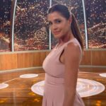 Pamela David Instagram – Buenas Noches !!!! 

Hoy para #milook para @podemoshablartelefe  es @laspepasinst 🔥🔥🔥

#sandalias @saveriodiricciok

#makeup 💄 #peinado 💇🏻‍♀️ #vestuario 👗@nacha_gama