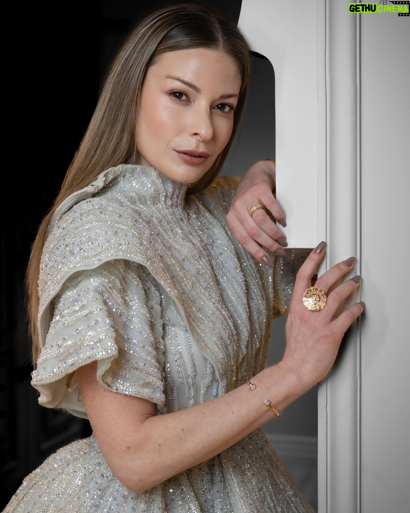 Pamela El Kik Instagram - Feelıng Classy, Glamorous nd Elegant wearıng @piaget jewelry ✨ ••• @sarah.keyrouz @kiwarkis @saiidkobeisy @machandmach @andrewrizkphoto 👑👑👑👑👑