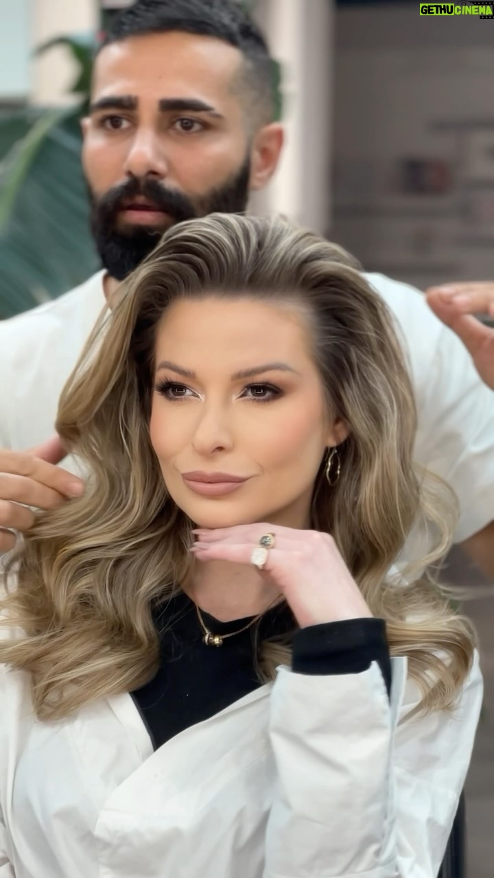 Pamela El Kik Instagram - Embrace the power of style and confidence! @pamelaelkik 💫