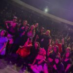Pamela Leiva Instagram - SOY UNA CONVENCIDA DE QUE LAS MUJERES JUNTAS SOMOS PODEROSAS💜🔥 Por eso fue tan bonito lo que vivimos ayer en el @weonaaa.fest Un espacio para compartir con ustedes, el público y con las colegas comediantas. Gracias por la invitación a mi querida @florde.lotorosa 🩷 y a todas por las risas y los brindis🥂✨.