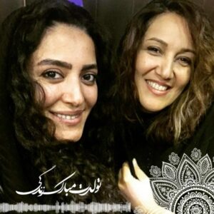 Pantea Bahram Instagram - در محاصره ي عشق   اشكِ ذوق 😭فن پیجای من یه دونه باشن 💖💖💖💖
@davoodbahram45 @roxanabahram @persiangunner @peyman.bahram @mahsankh65 @shiva.ordooi @morvaridkashiyan @sanazkeramatt #nedasheykhzahed #ندا جونِ شیخ زاهد